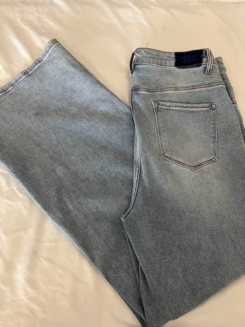 Risen Jeans Light Wash Wide Leg High Rise Women's 2XL Distressed Stretch Denim - Picture 4 of 4